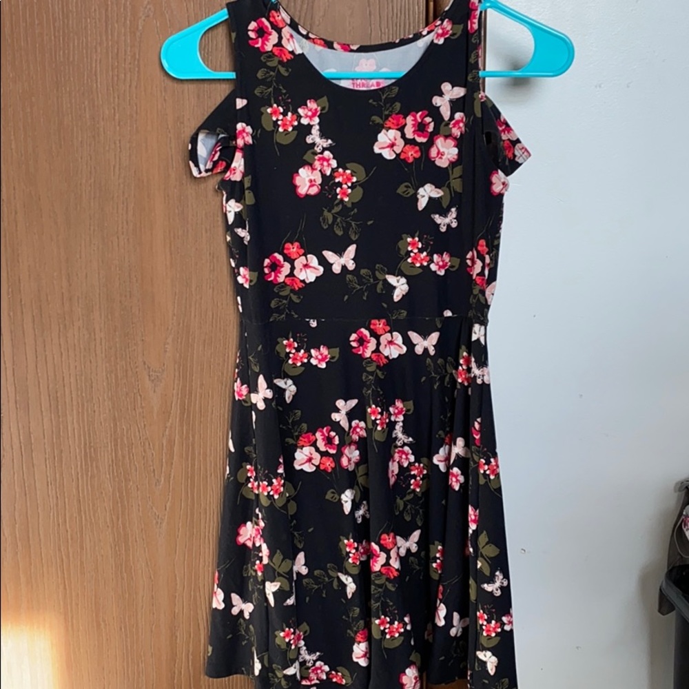 Girls dress